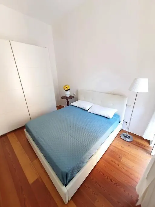 Daisy Apartment - City Center La Spezia