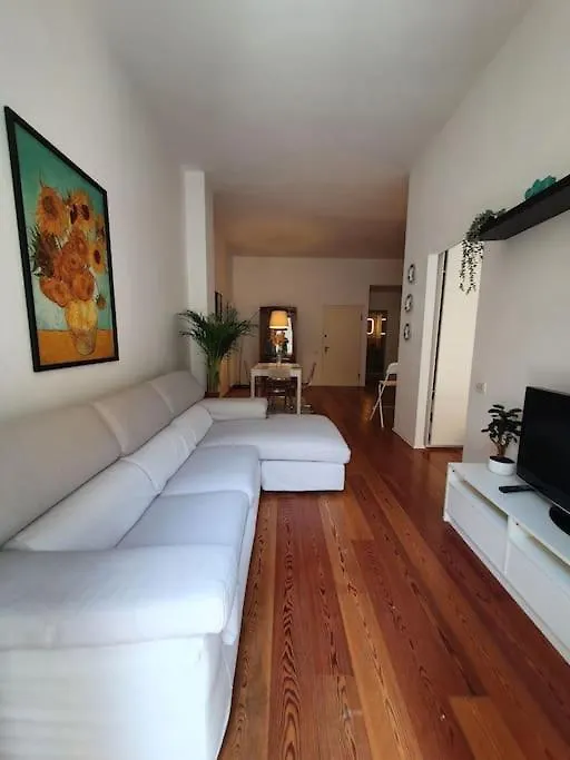 Daisy Apartment - City Center La Spezia Italy