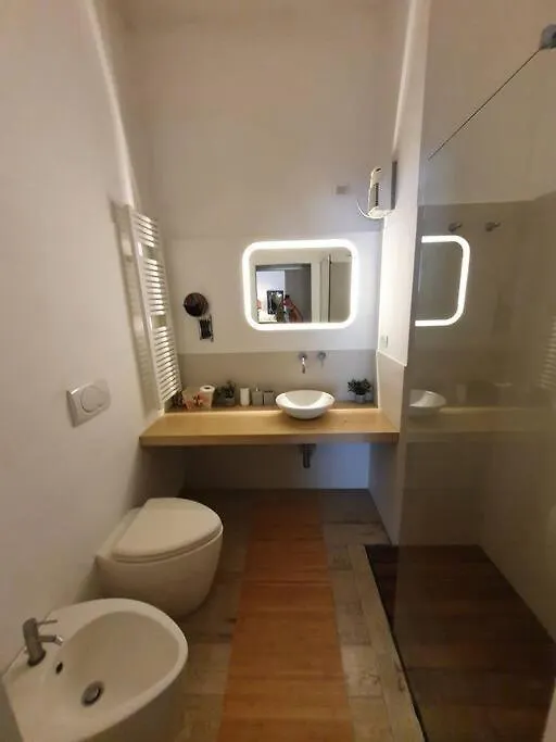 Daisy Apartment - City Center La Spezia