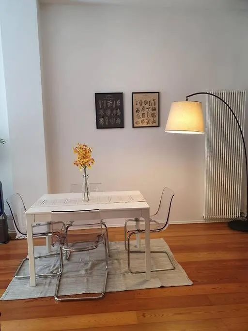Daisy Apartment - City Center La Spezia Italy